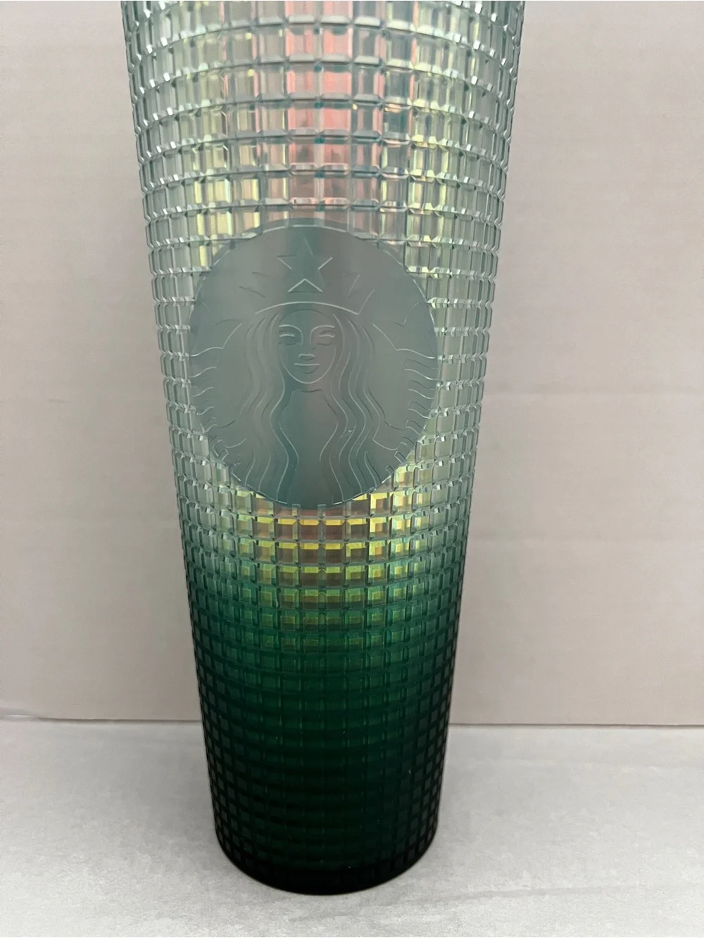 Starbucks Jade Green Ombre Grid Venti 24oz Cold Drinks Cup Tumbler